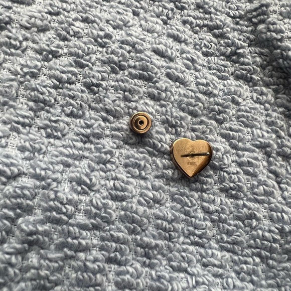 Michael Kors - Rose Gold, Heart Earrings - Picture 4 of 4